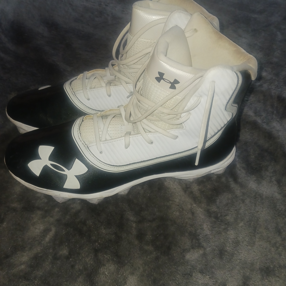 Under Armour Mens Size 12 Highlight RM Football Cleats Black/White 3021197-003